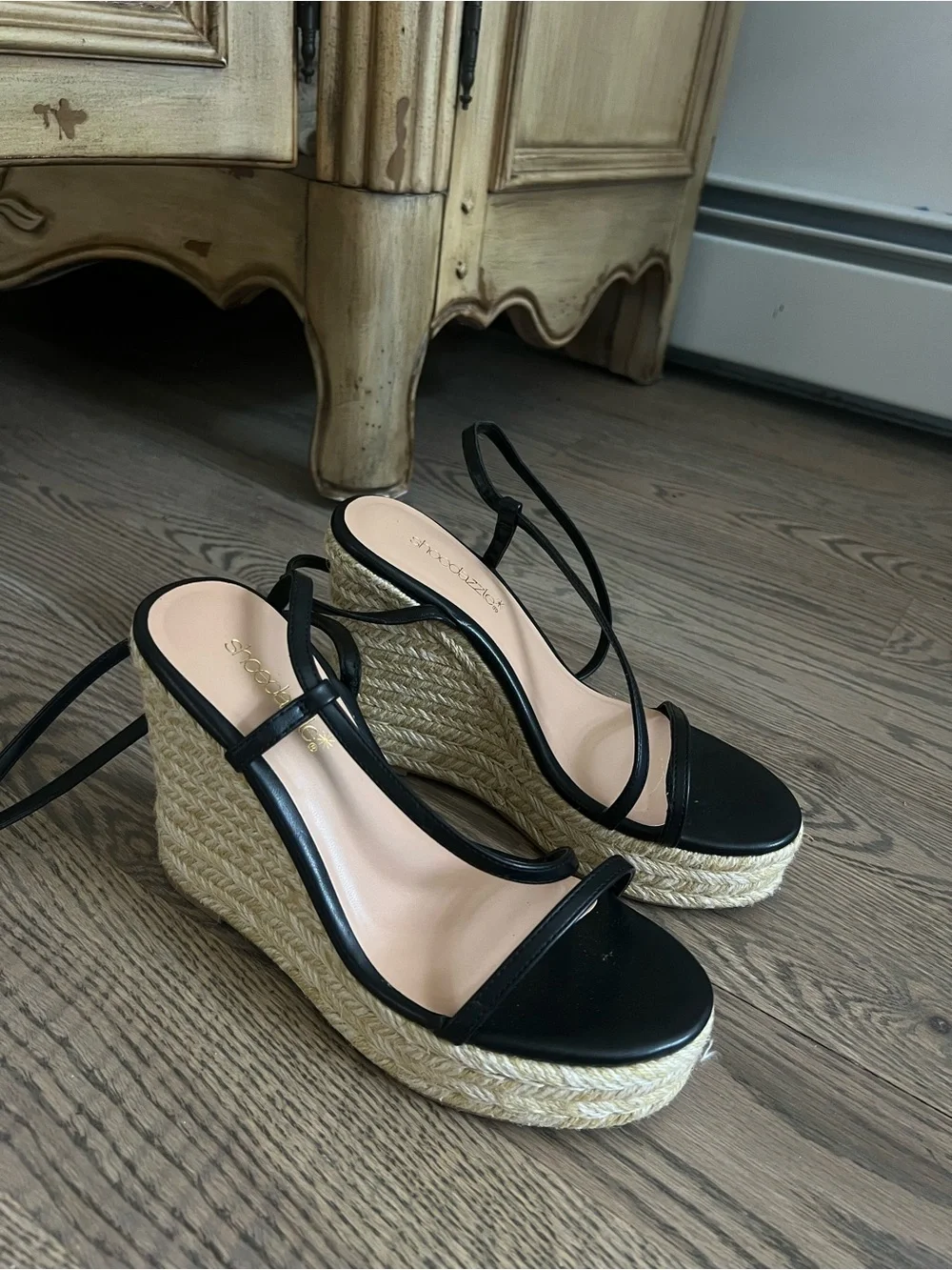 Shoe Dazzle Black Strappy Espadrille Wedge Sandals